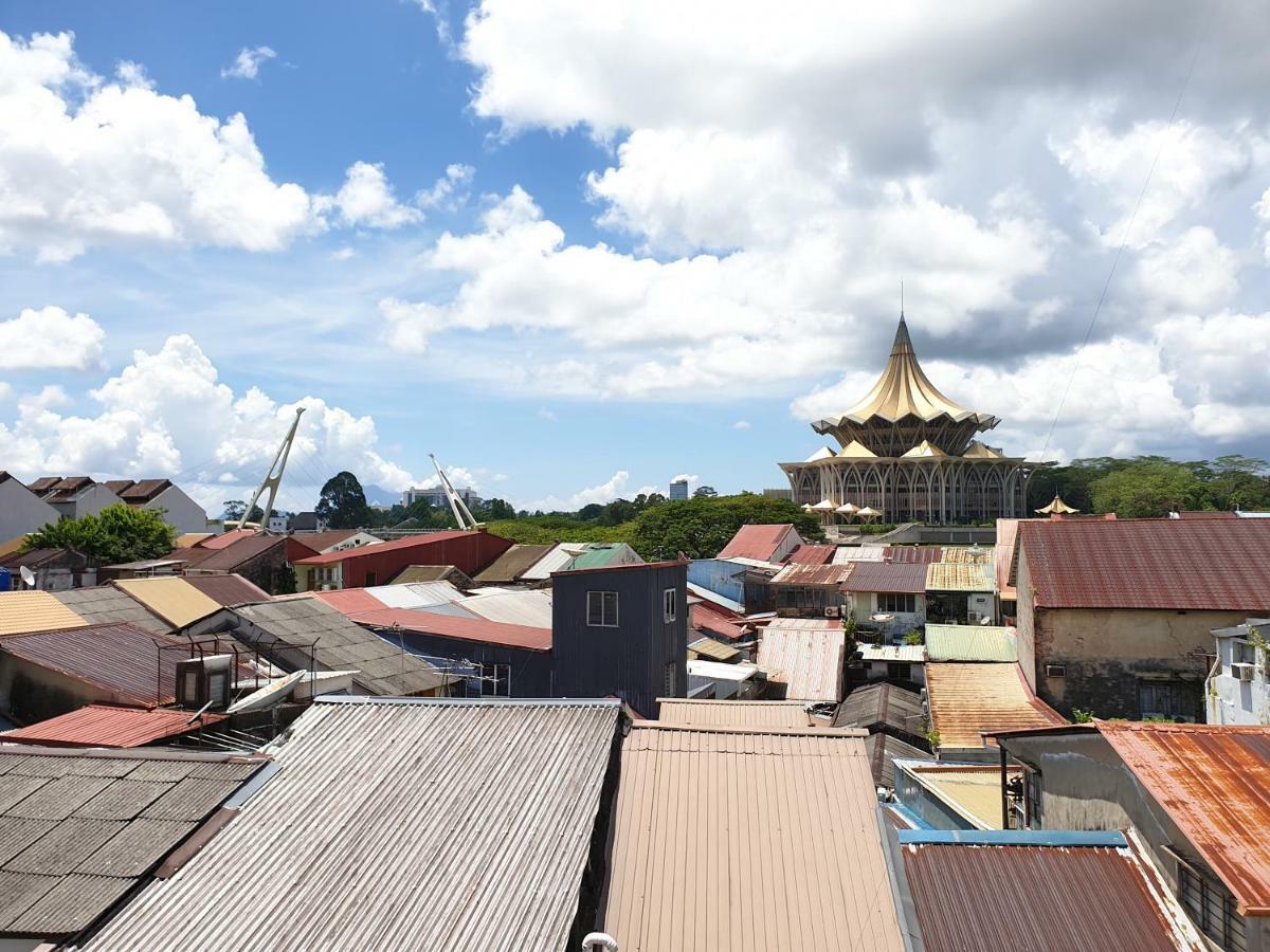 Hornbill'S Nest Kuching Hostel Εξωτερικό φωτογραφία