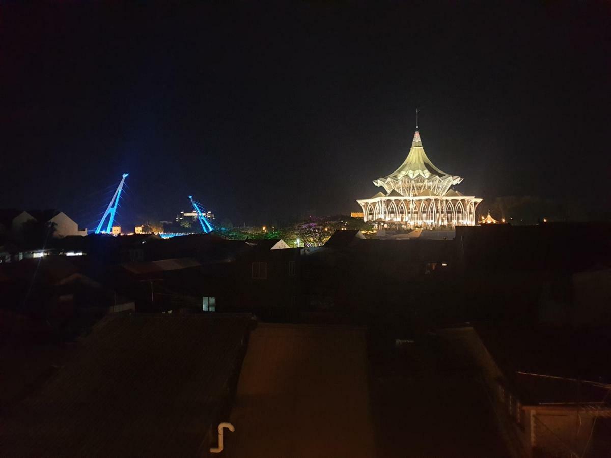 Hornbill'S Nest Kuching Hostel Εξωτερικό φωτογραφία