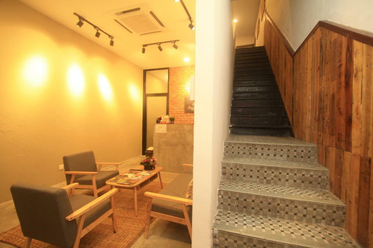 Hornbill'S Nest Kuching Hostel Εξωτερικό φωτογραφία