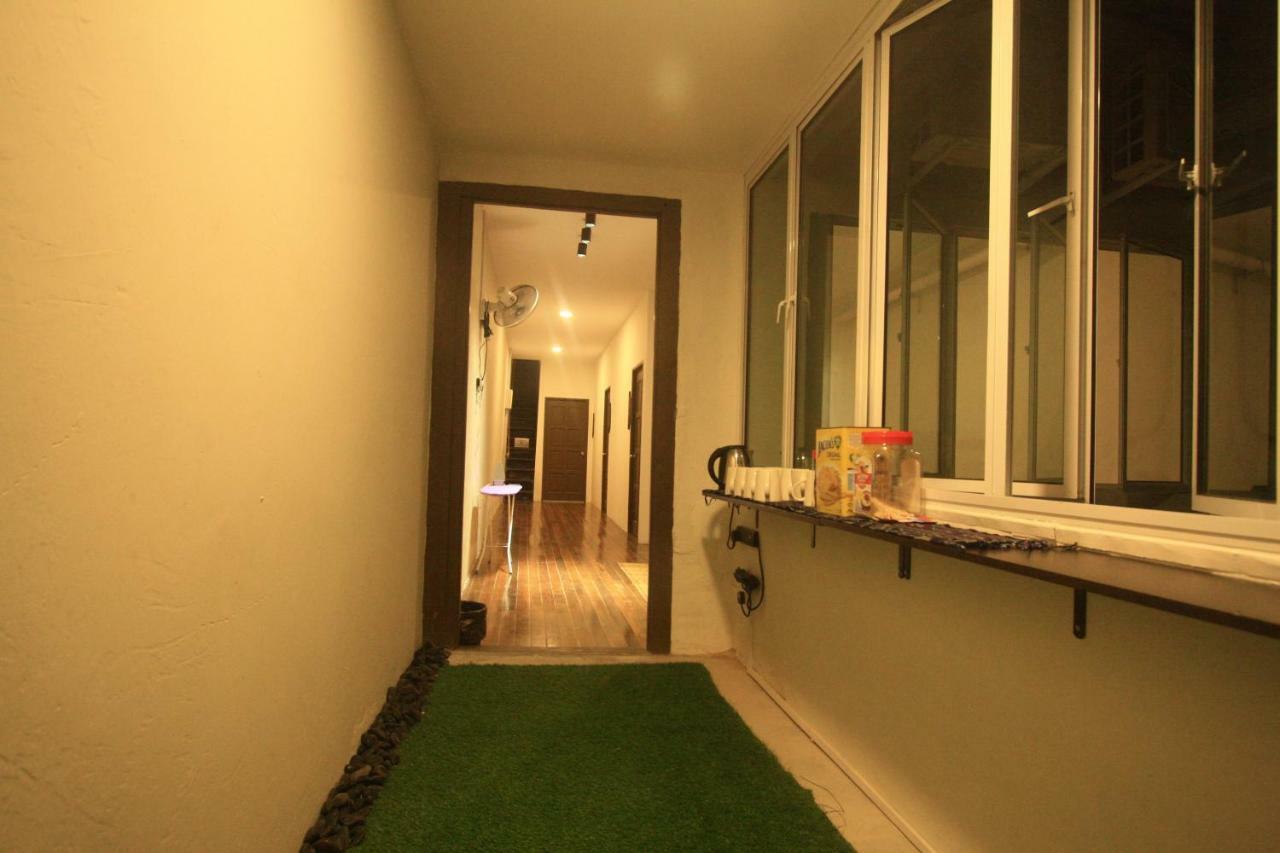 Hornbill'S Nest Kuching Hostel Εξωτερικό φωτογραφία