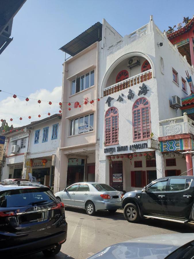 Hornbill'S Nest Kuching Hostel Εξωτερικό φωτογραφία