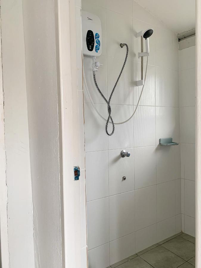 Hornbill'S Nest Kuching Hostel Εξωτερικό φωτογραφία