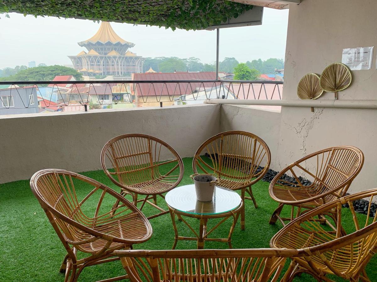 Hornbill'S Nest Kuching Hostel Εξωτερικό φωτογραφία